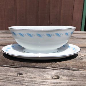 Vintage ABALONE GRAVY BOAT / Sky Flower / Japan / White Blue Ceramic